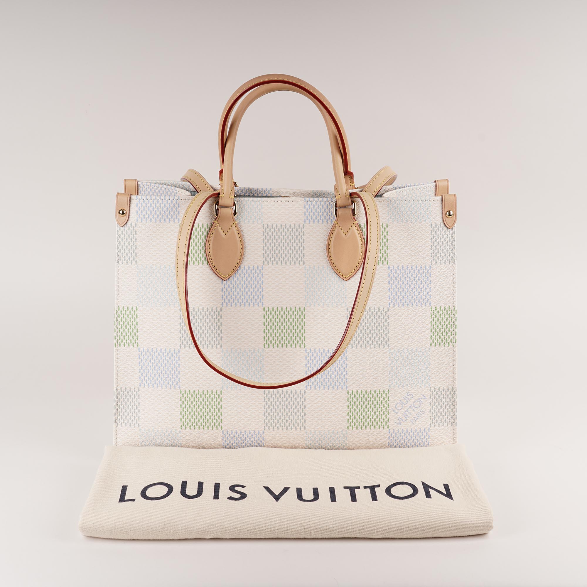 OnTheGo GM Tote Bag - Image 12