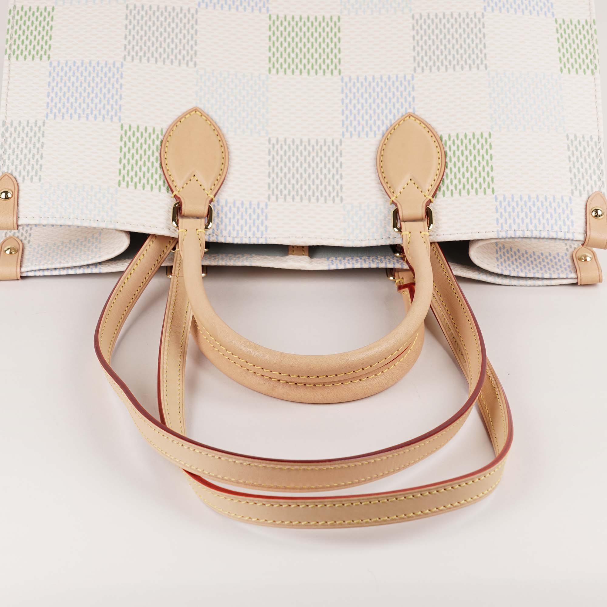 OnTheGo GM Tote Bag - Image 6