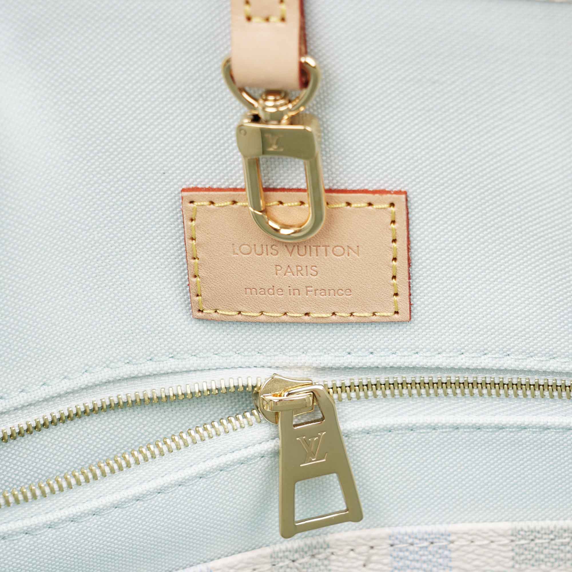 OnTheGo GM Tote Bag - Image 9