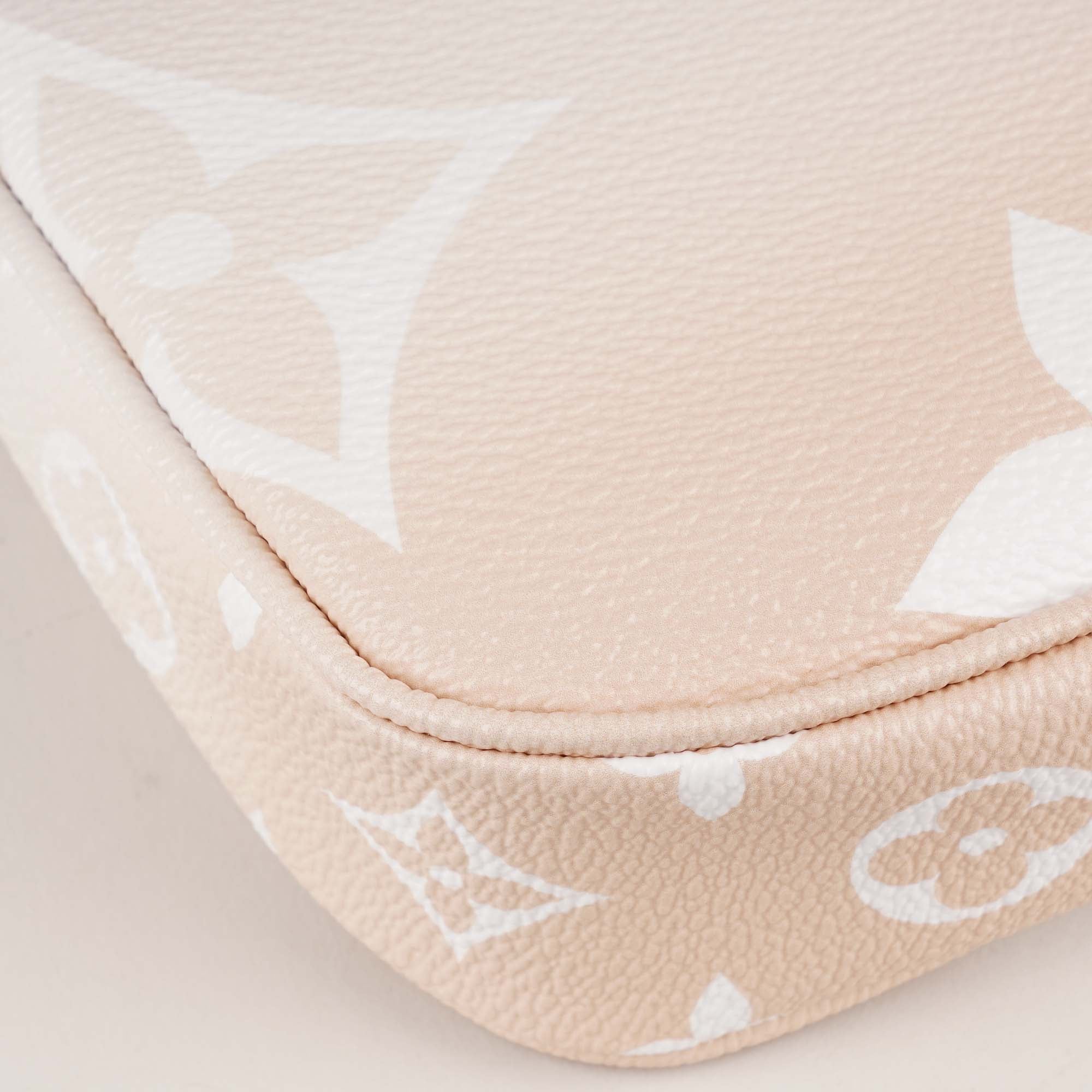 Pochette Accessoires NM By The Pool - Image 11