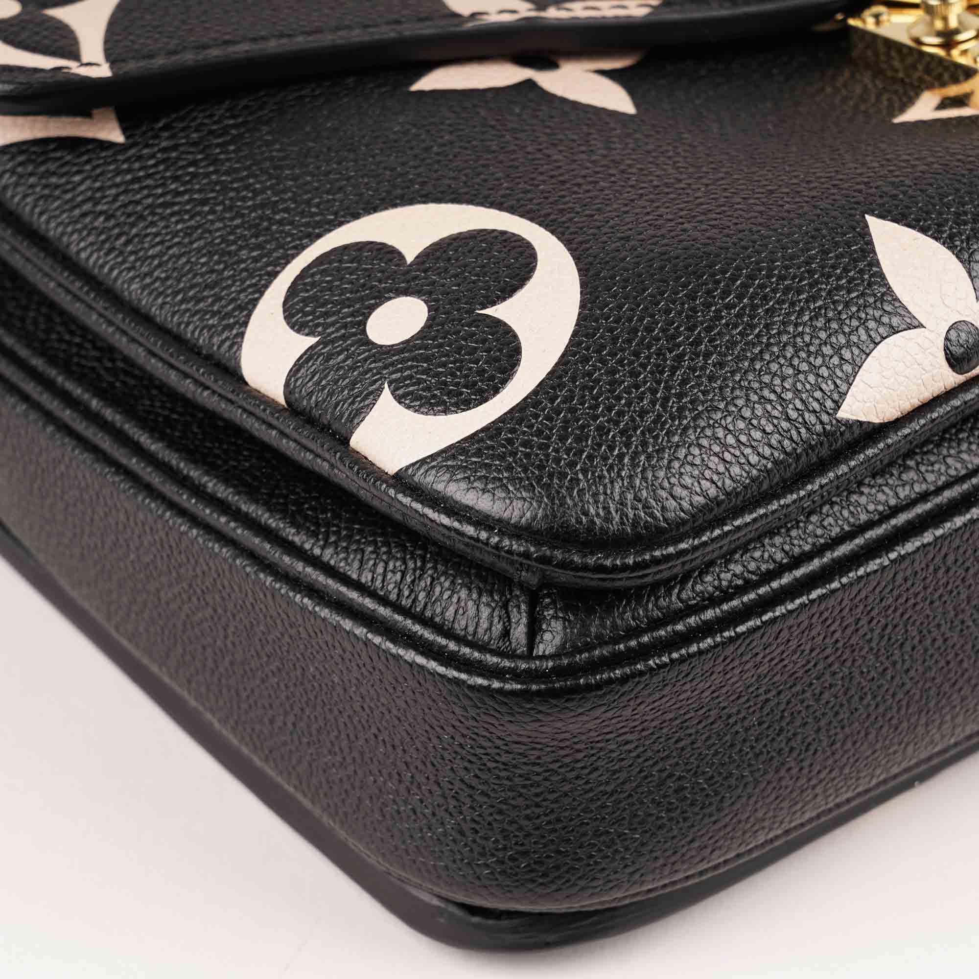 Pochette Metis MM Bag - Image 11