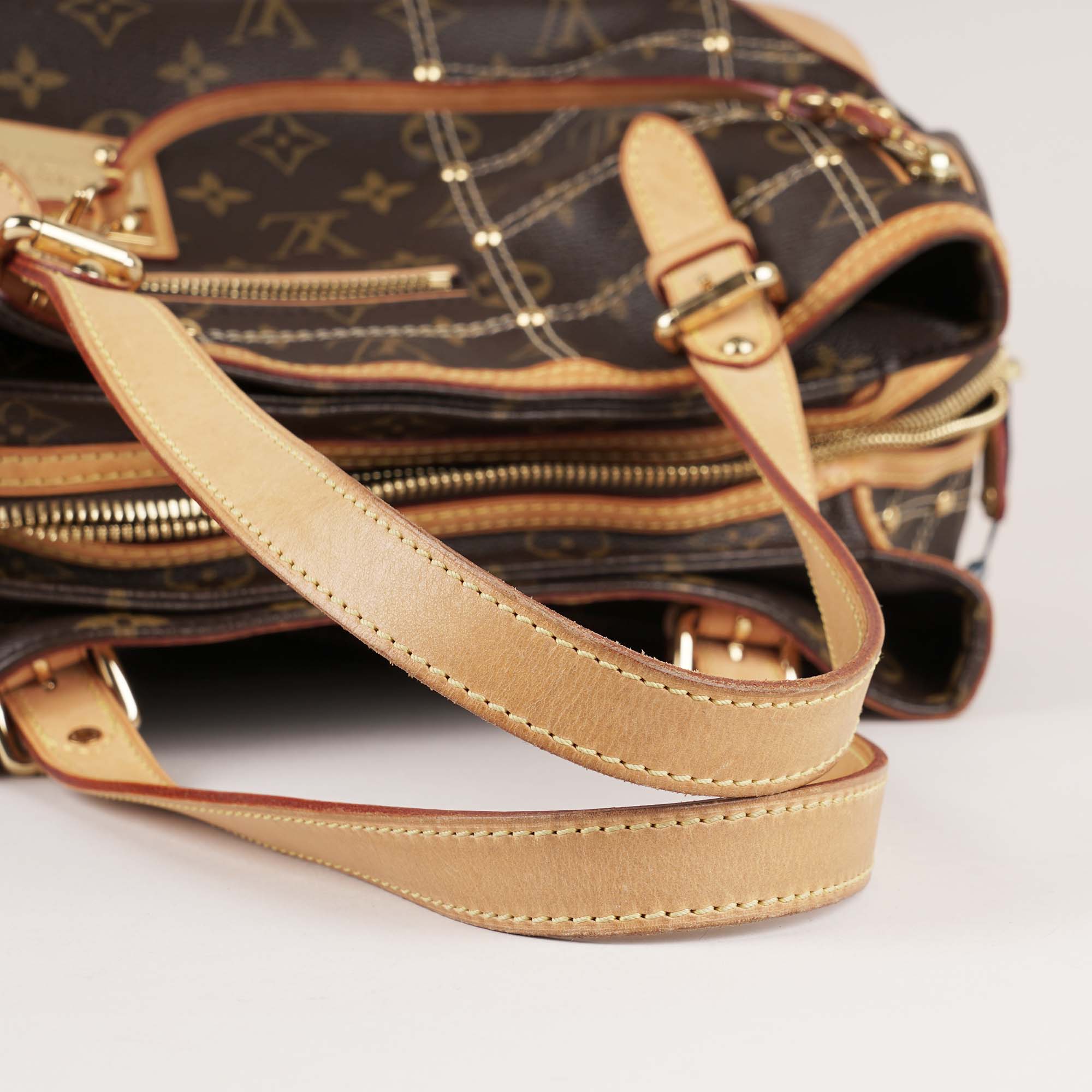 Riveting Shoulder Bag - Image 7