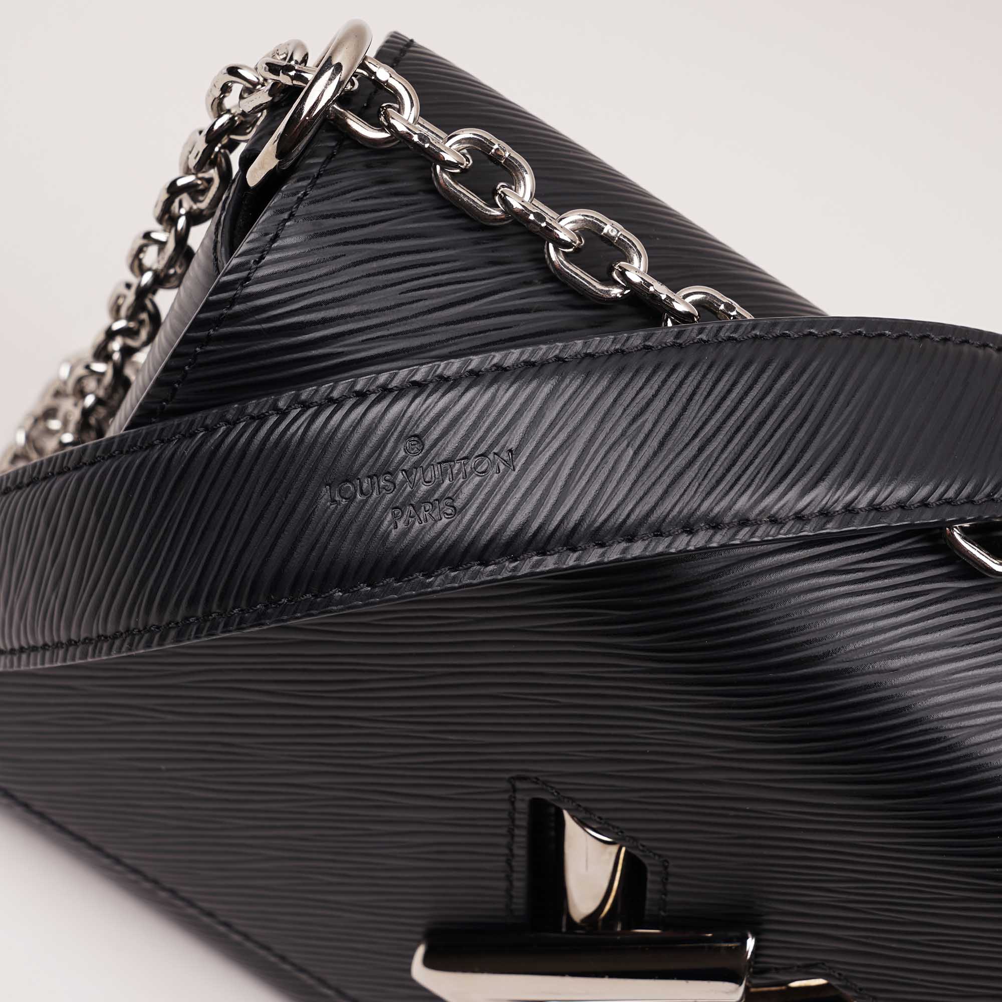 Twist MM Shoulder Bag - Image 11