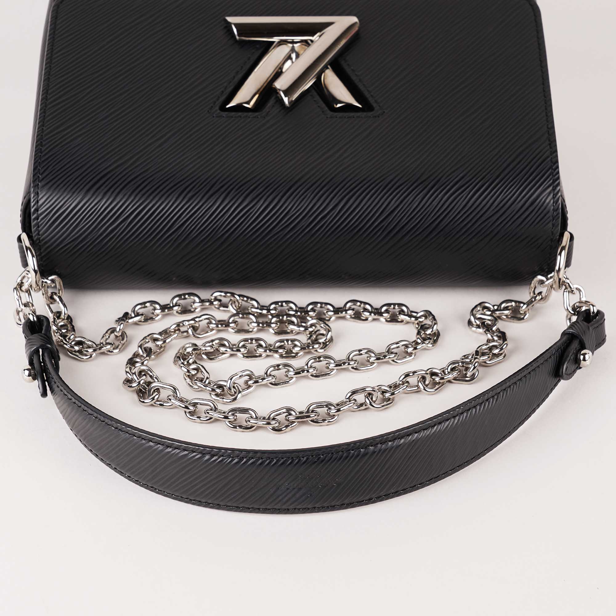 Twist MM Shoulder Bag - Image 7