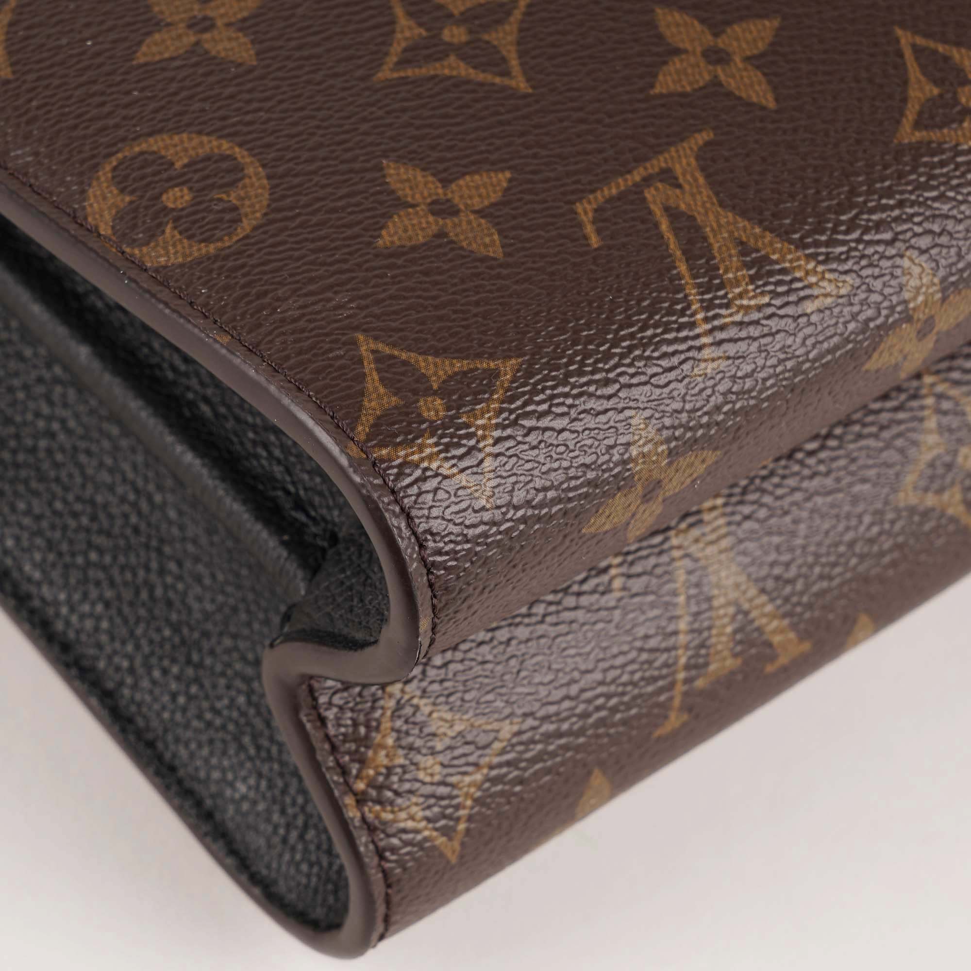 Victoire Shoulder Bag - Image 13
