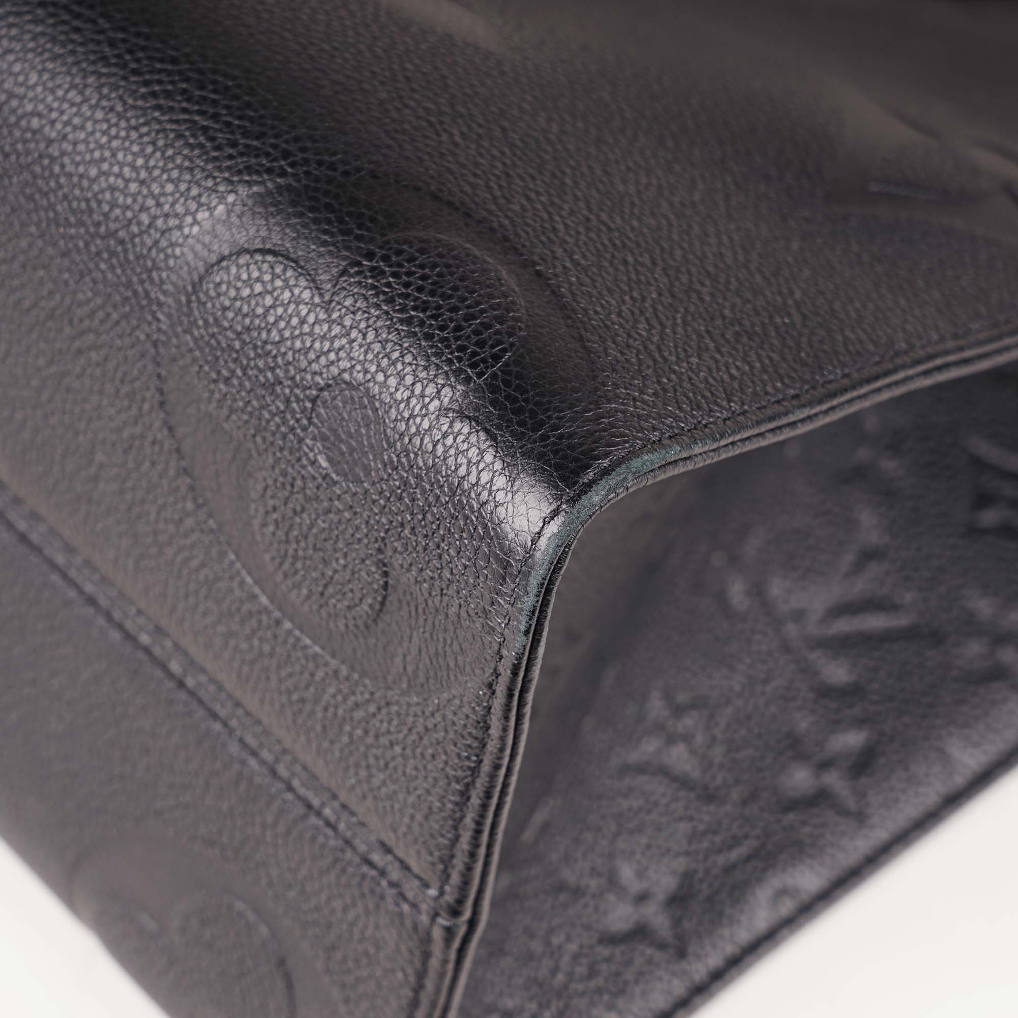 OnTheGo MM Top Handle - Image 12