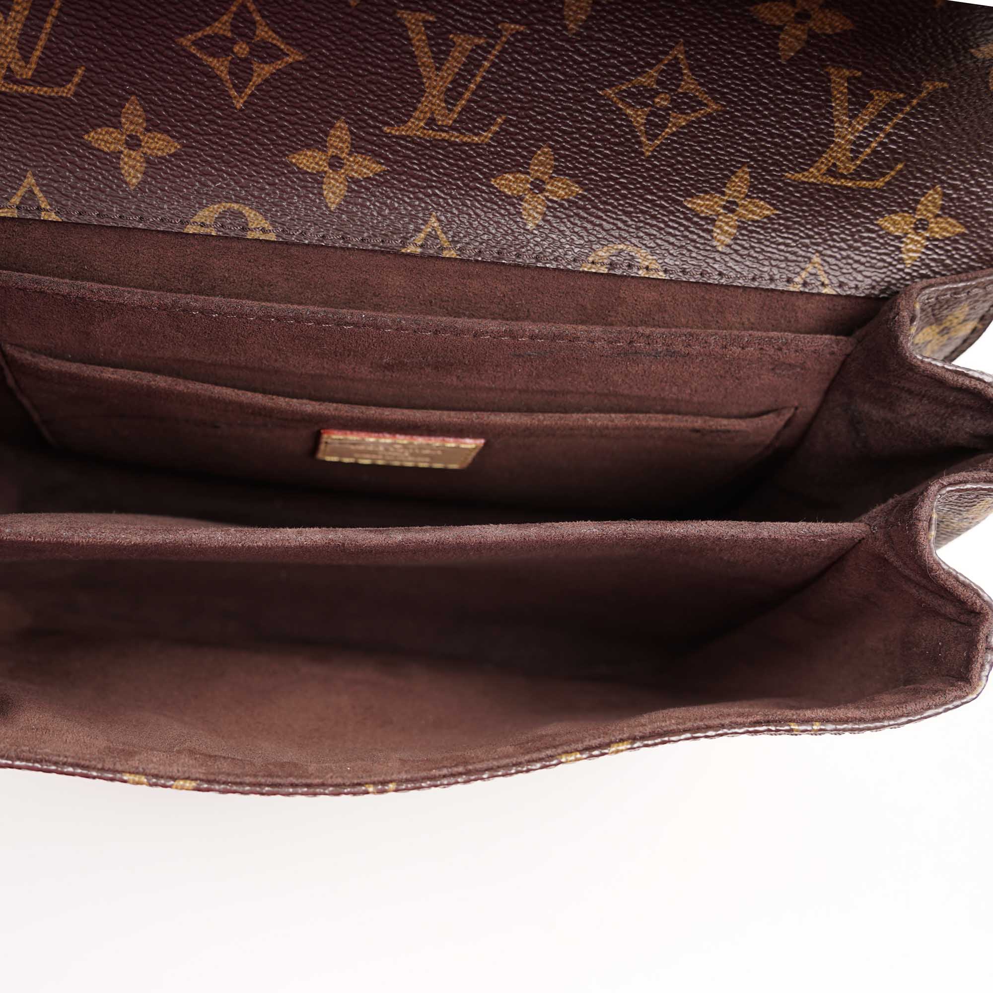 Pochette Metis Bag - Image 8