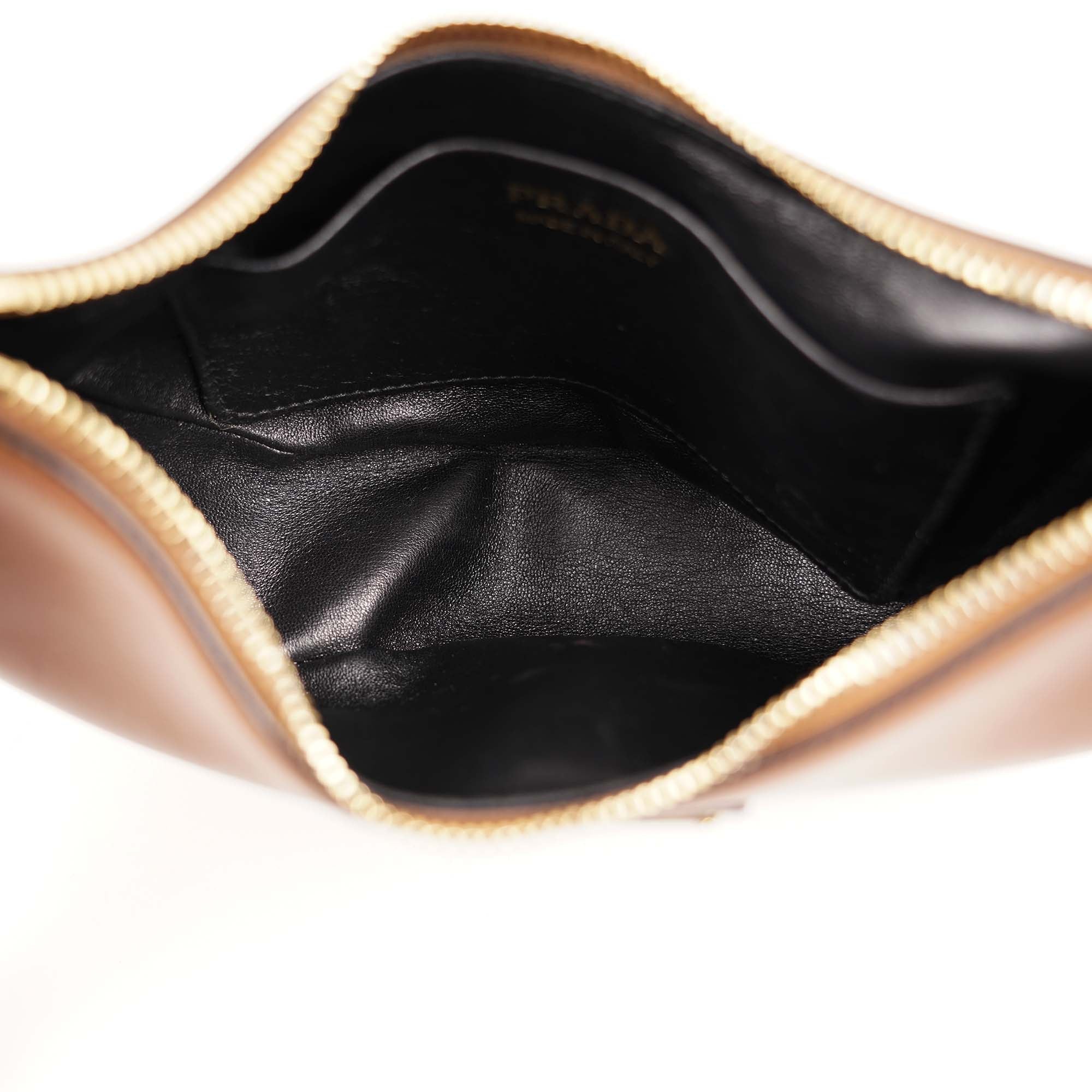 Arqué Shoulder Bag - Image 9