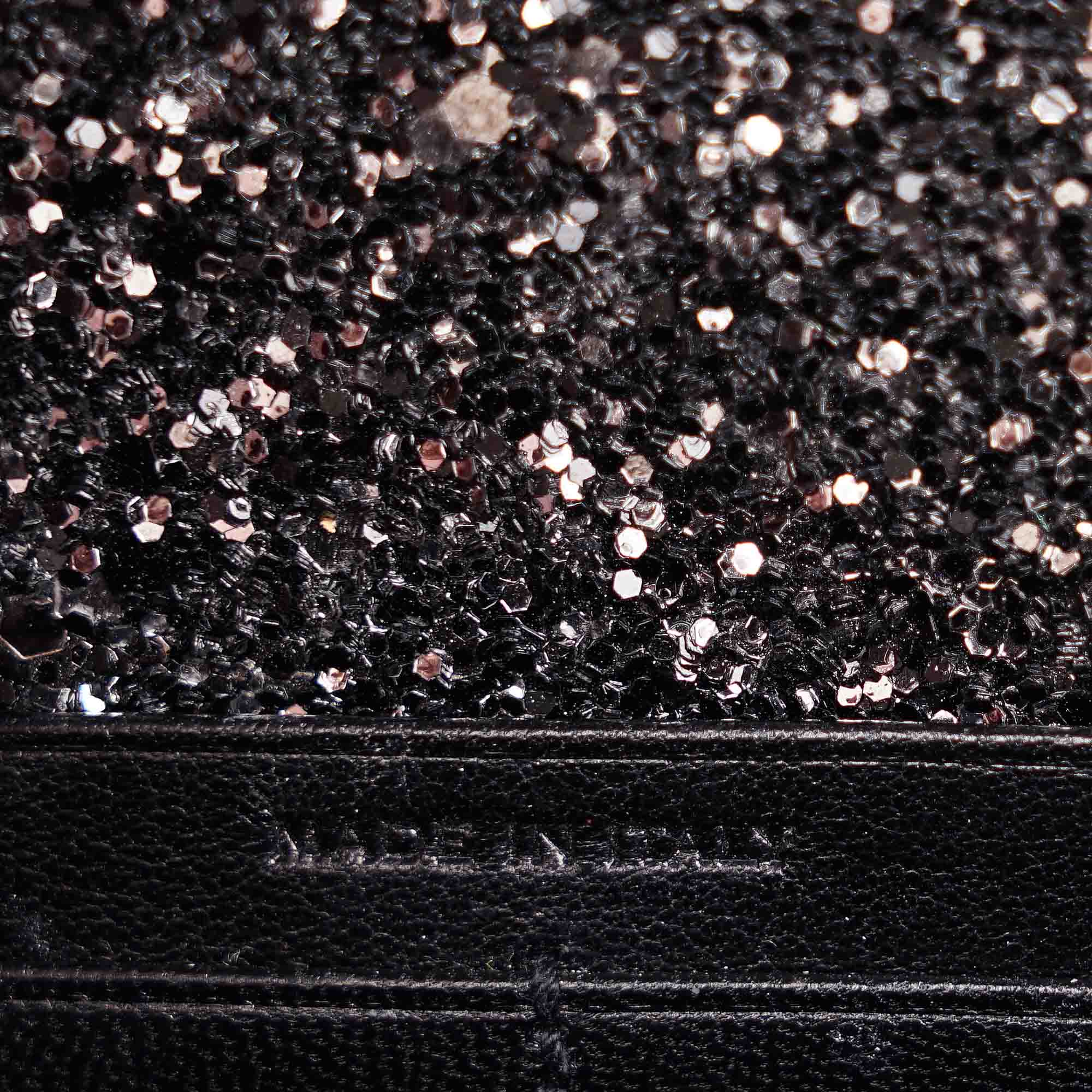 Kate Tassel Wallet on Chain - Image 11