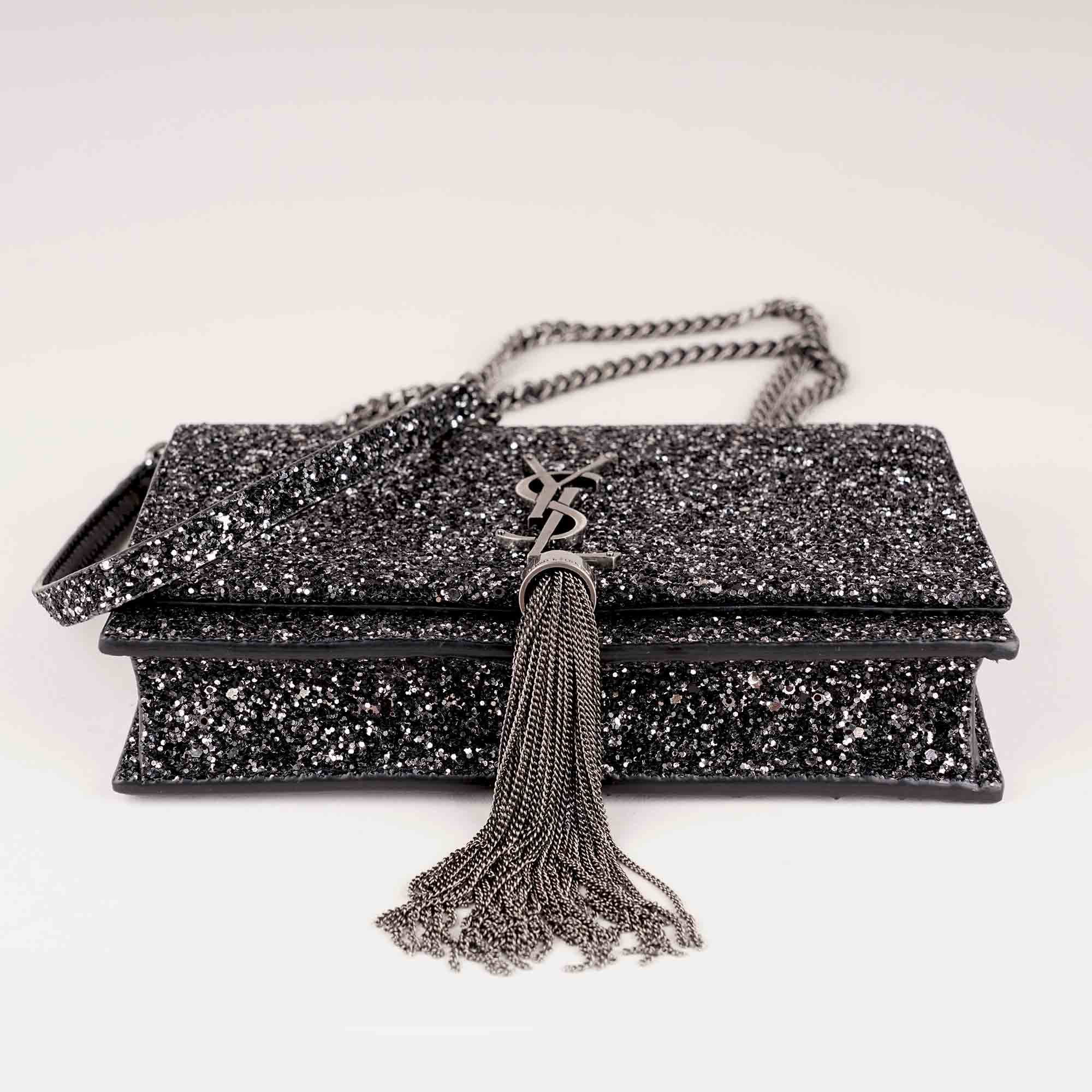 Kate Tassel Wallet on Chain - Image 6
