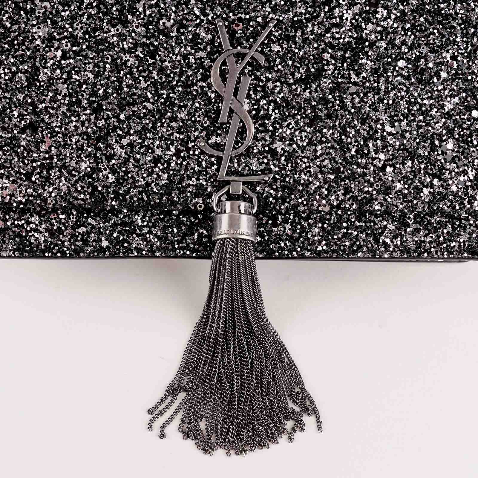 Kate Tassel Wallet on Chain - Image 8