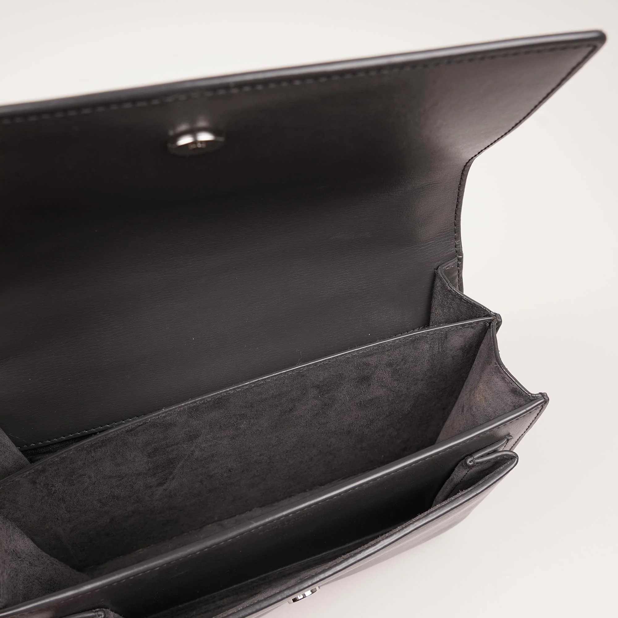 Sunset Medium Shoulder Bag - Image 8
