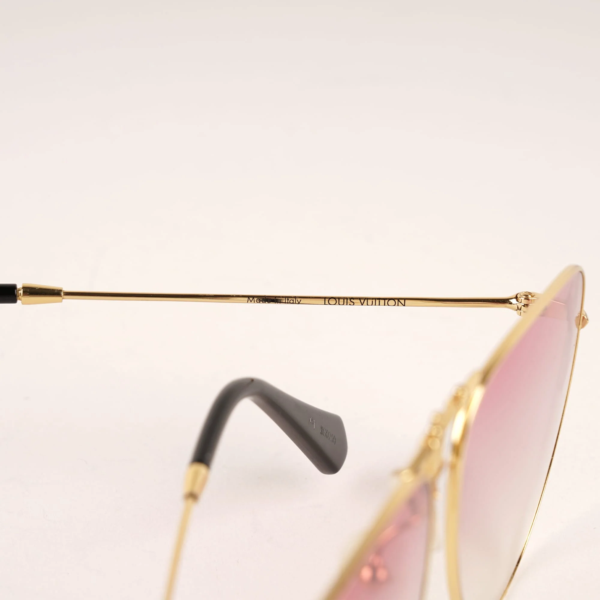 The LV Pilot Sunglasses - Image 5