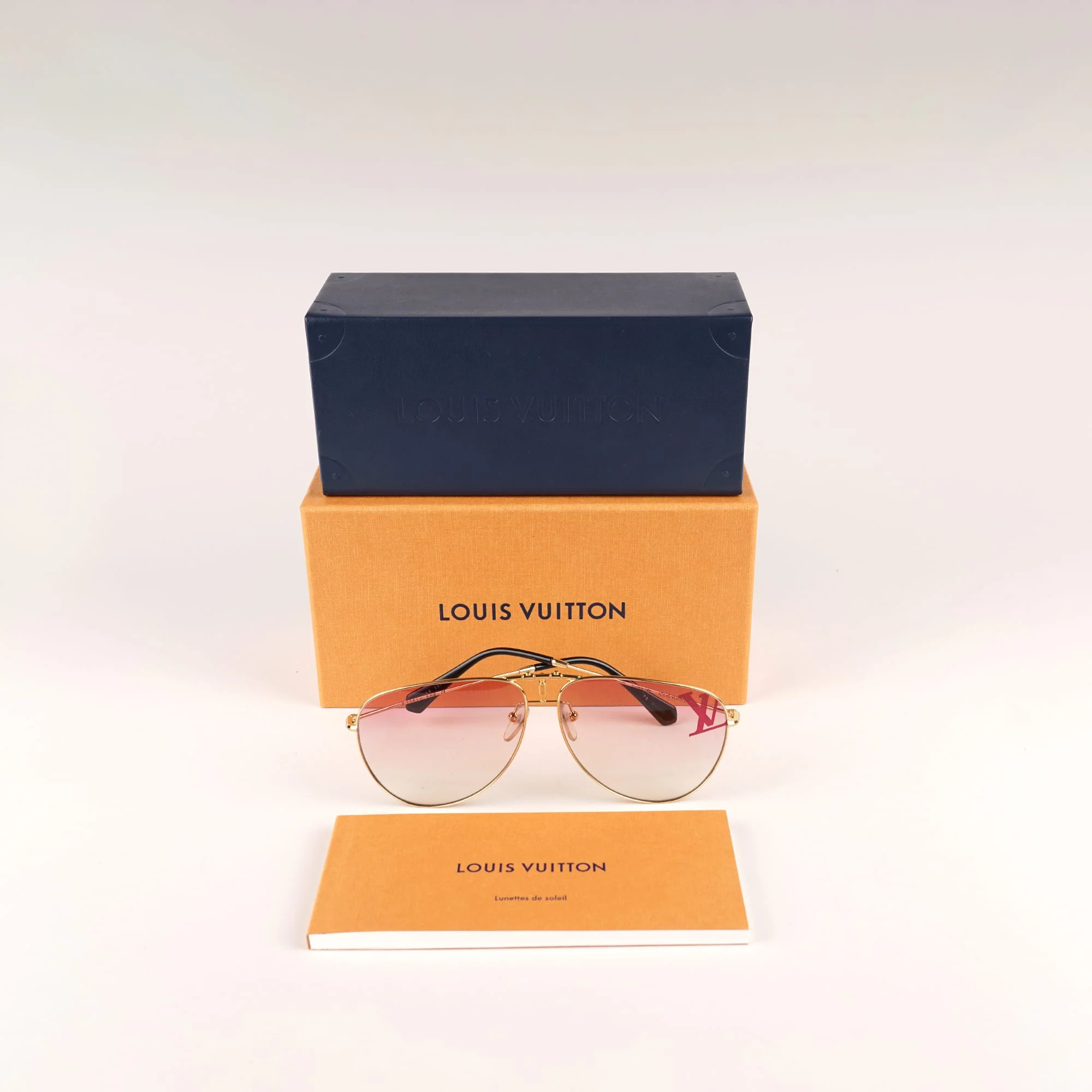 The LV Pilot Sunglasses - Image 6