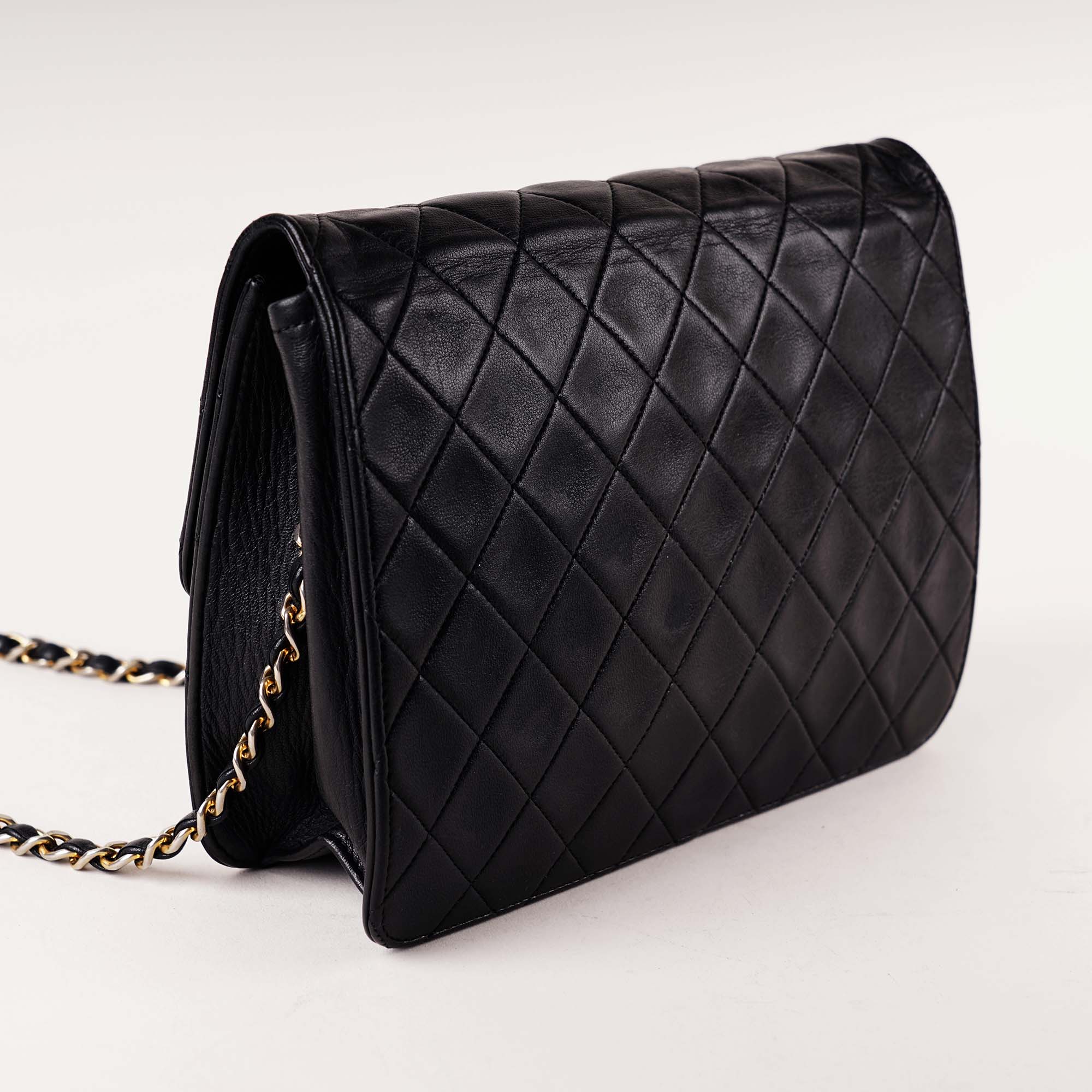 Vintage Flap Bag - Image 4