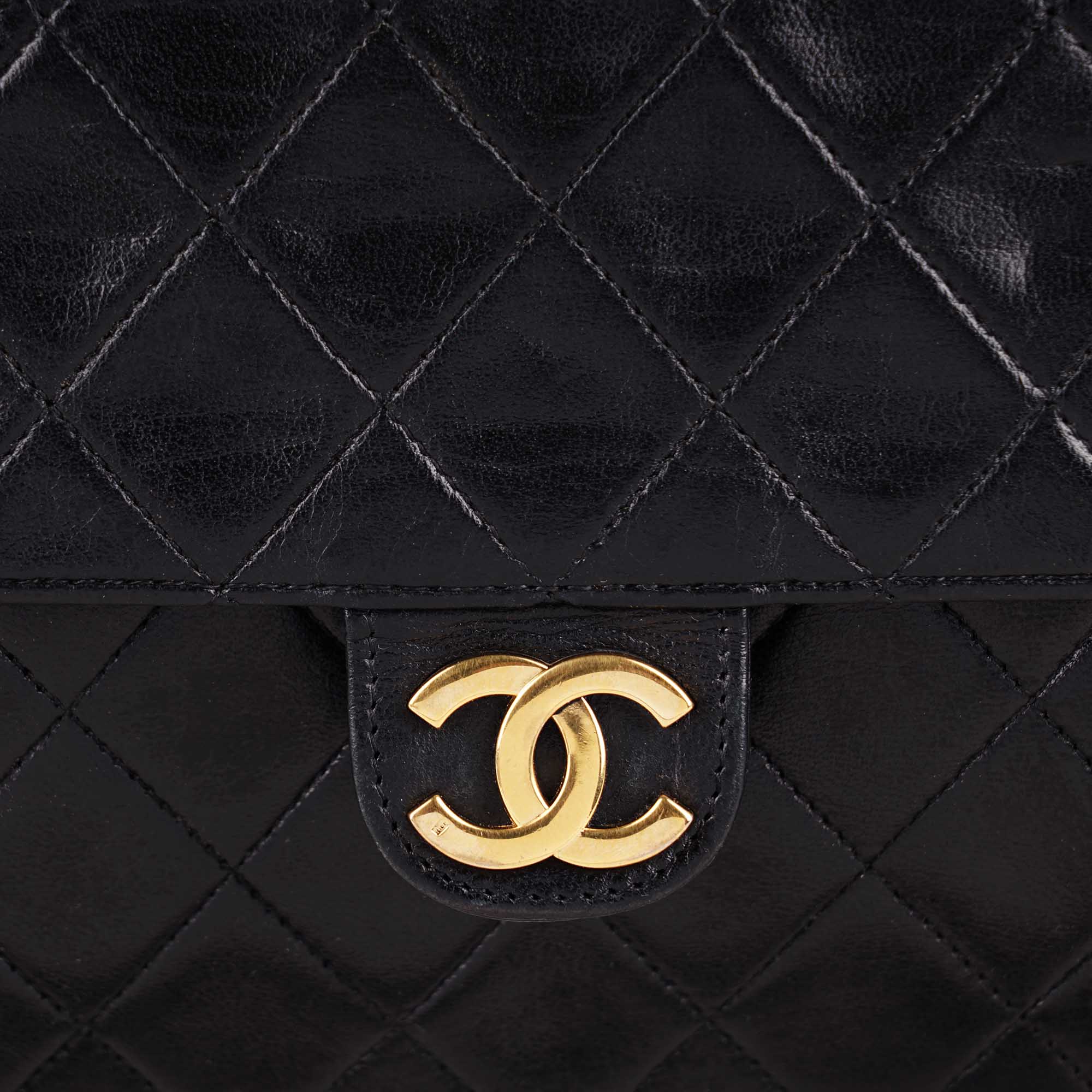 Vintage Flap Bag - Image 7