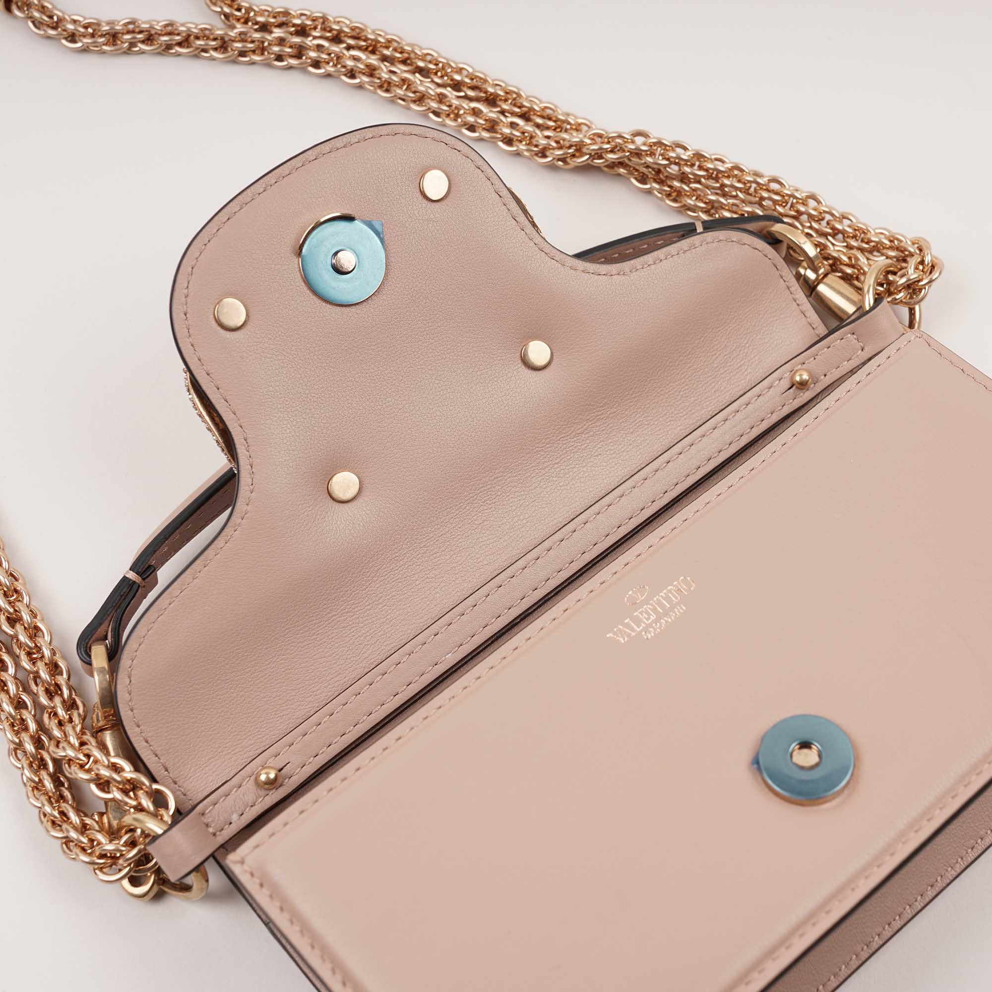 Locó Small Shoulder Bag - Image 8