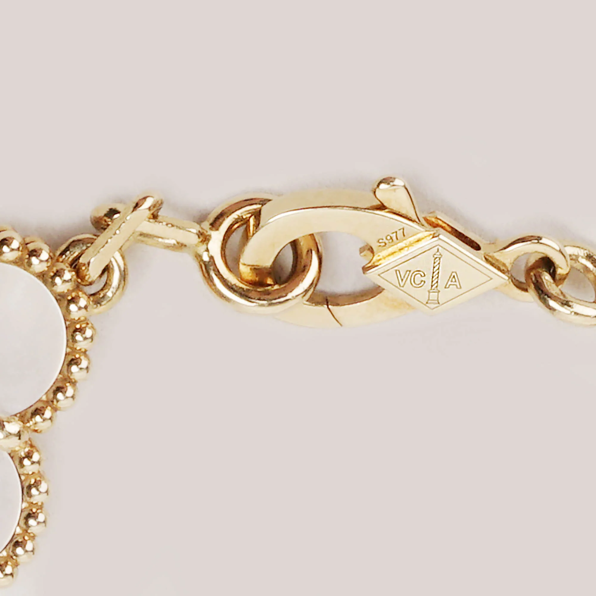 Vintage Alhambra 5-Motif Bracelet - Image 6